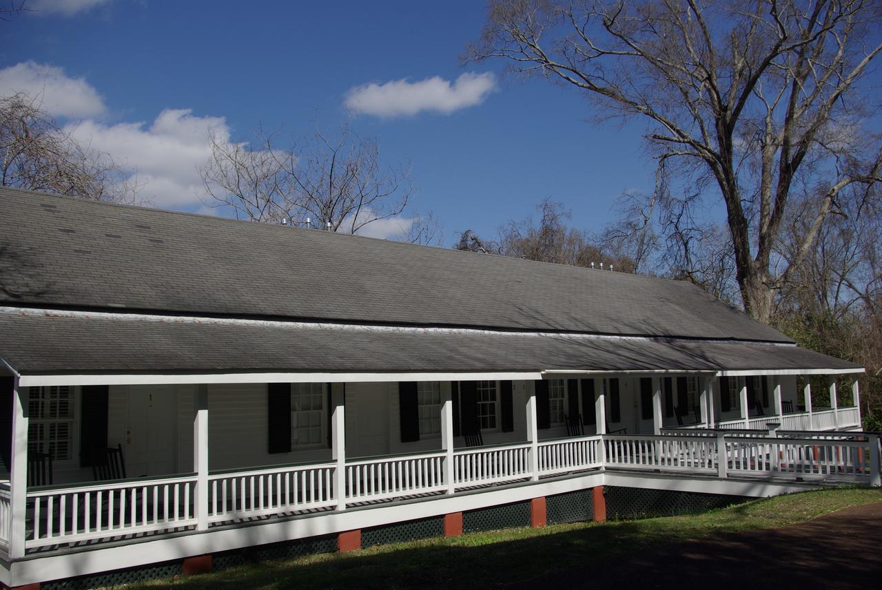 Twin Oaks Inn נאטשז מראה חיצוני תמונה